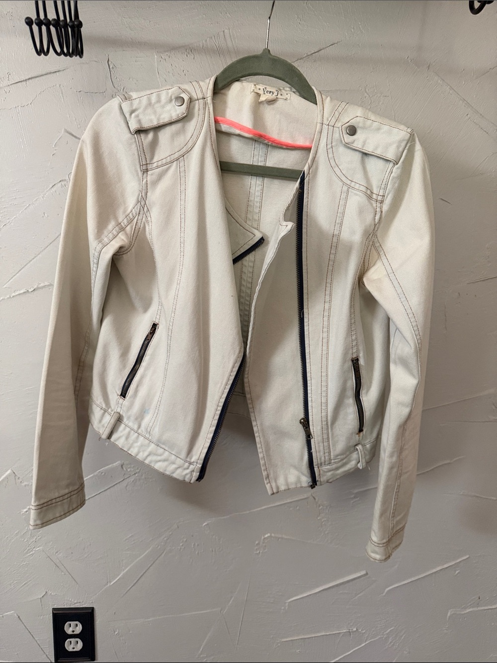 Women’s Cream Biker Jacket - Unbranded